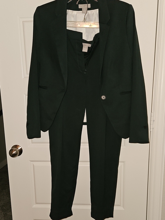 H&M Jackets & Blazers - Ladies Olive Green Two-Piece Suit — Classic Single-Button Blazer & Trousers